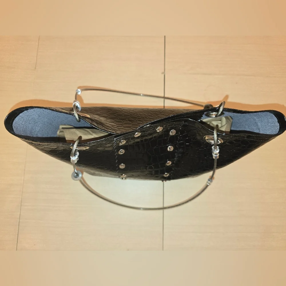 Stash Brand Vintage Elegant Black Croc-Embossed Tote Bag with Wood Base Like New - Picture 10 of 13